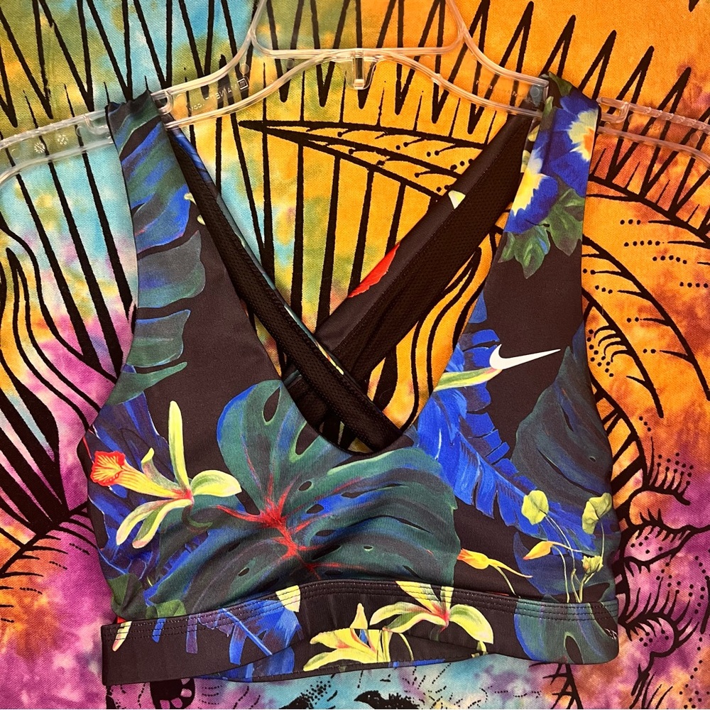 size XS | nike  rainforest cross sports bra